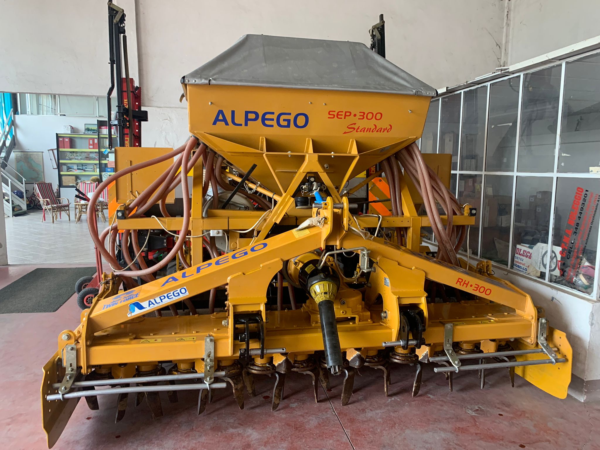 attrezzi agricoli Seminatrice Alpego